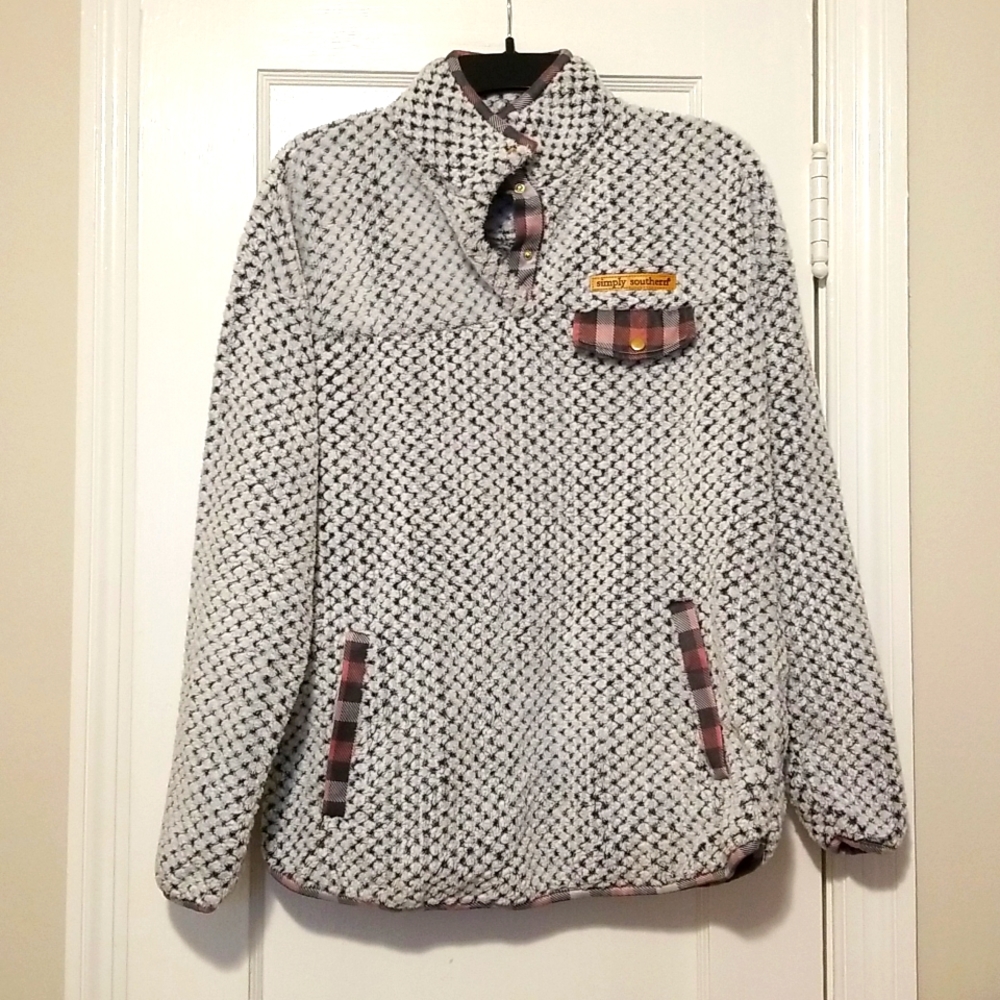 Simply Southern Pull Over